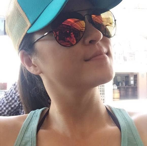 Meet your Posher, Justine - Picture 1 of 1